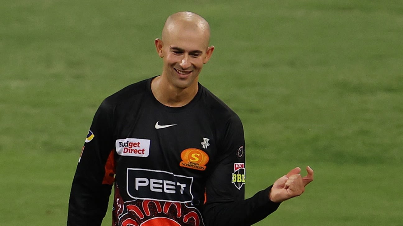 ‘It gives me flexibilty’ – Ashton Agar opts for freelance life while still committing to Australia